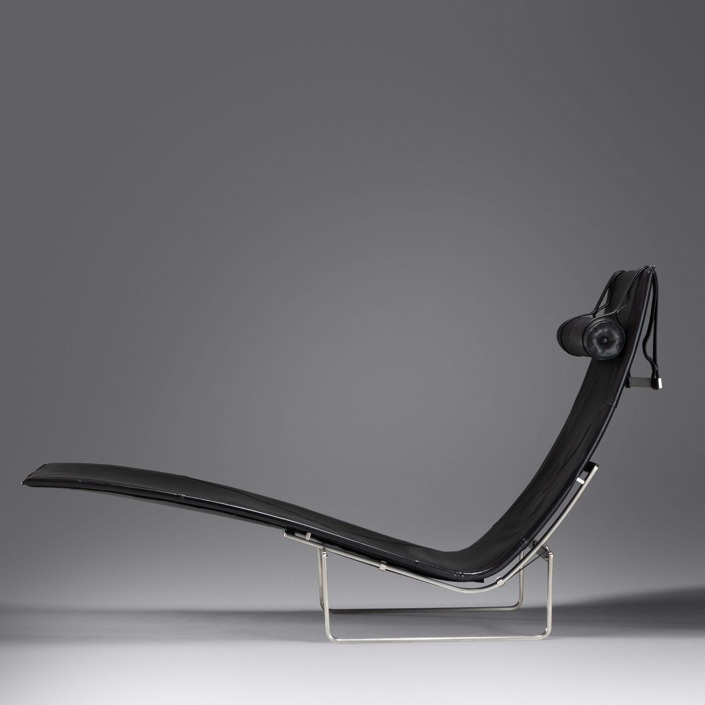 Chaise Lounge, model PK24 Fritz Hansen, Denmark