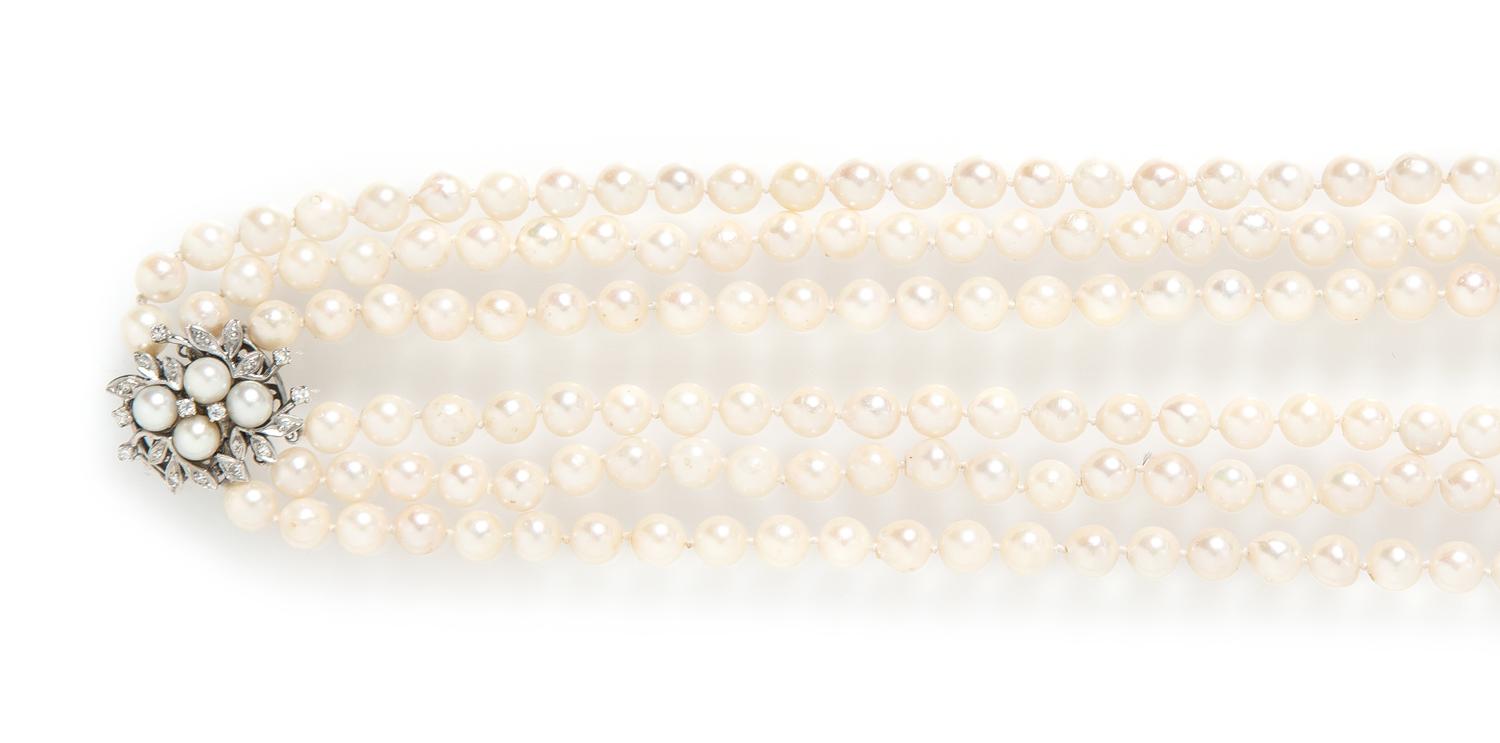 A White Gold, Diamond and Cultured Pearl Necklace, 123.90 dwts.