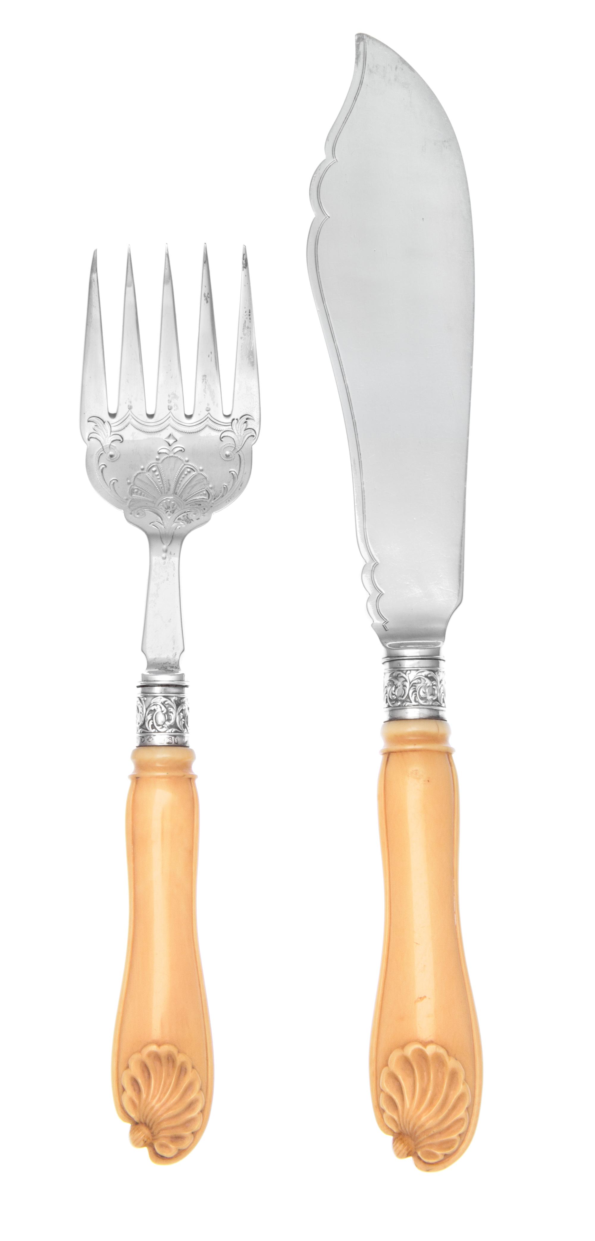 A Victorian Silver Fish Serving Set, Alexander Clark Mfg. Co., Sheffield, 1901, comprising a fish slice and serving fork and having a f