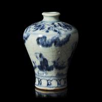 A Chinese Blue and White Small Figural Meiping Vase, Possibly Yuan/Early Ming Dynasty 或為元明 青花小梅瓶