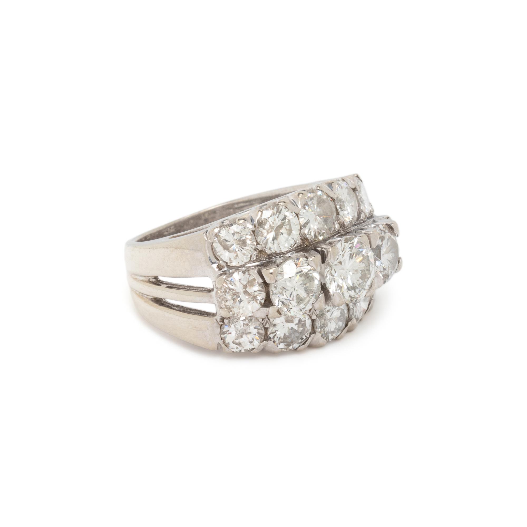 DIAMOND CLUSTER RING