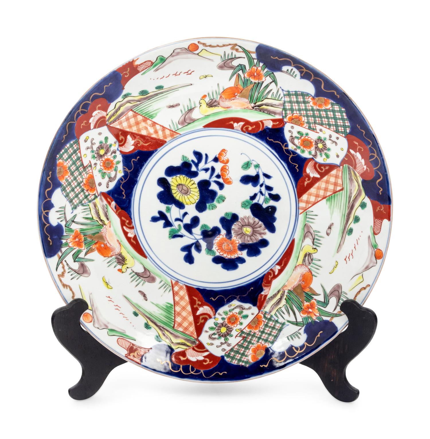 39 Japanese Imari and Kutani Porcelain Bowls, Plates, and Chargers