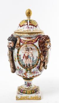 A Capodimonte Porcelain Urn Height 15 1/2 inches. — 19TH/20TH CENTURY