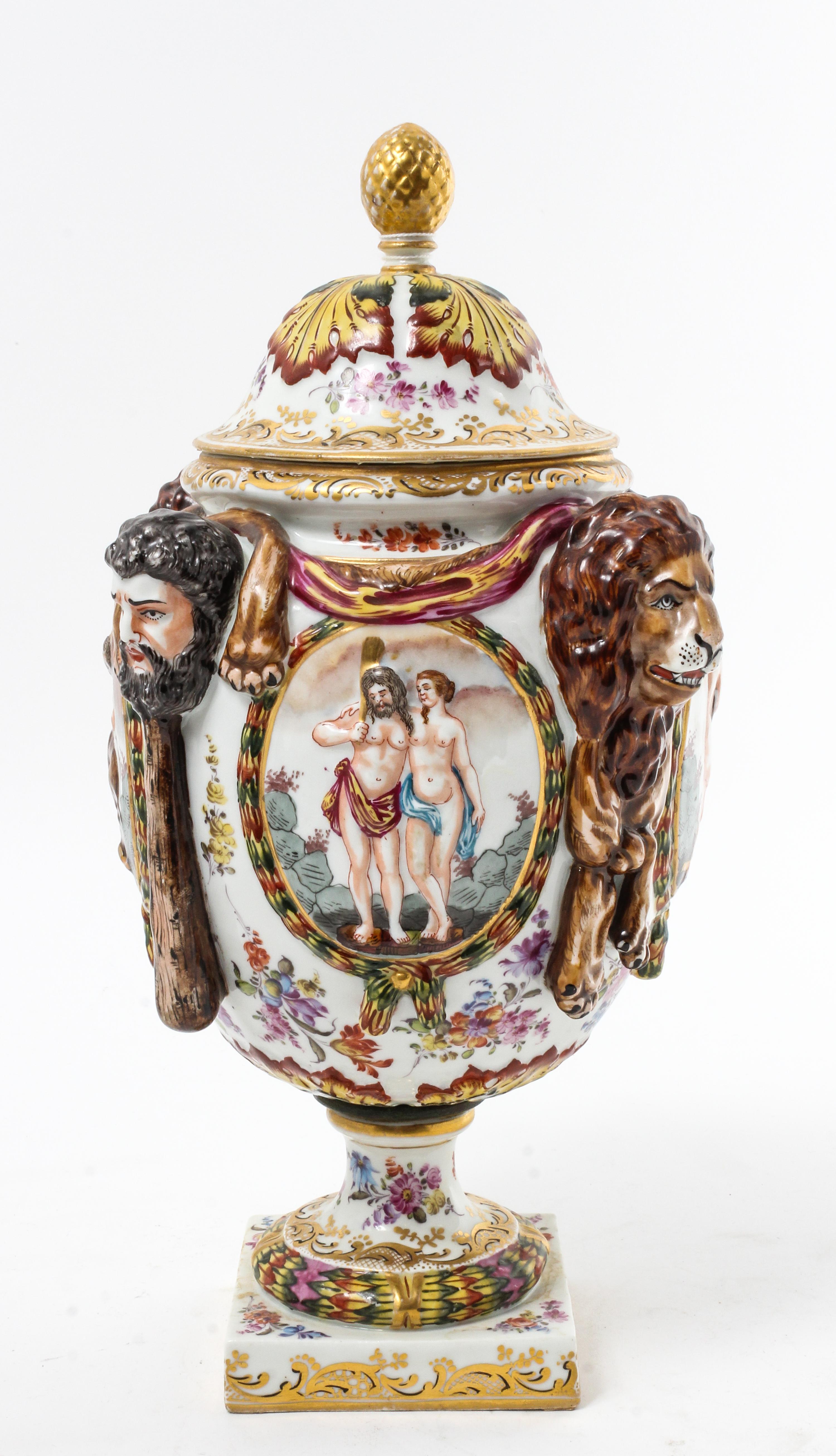 A Capodimonte Porcelain Urn Height 15 1/2 inches. — 19TH/20TH CENTURY