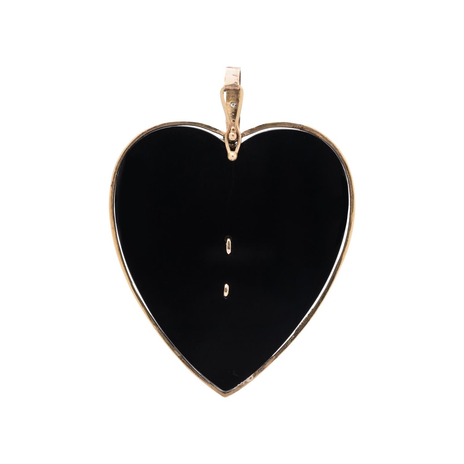 YELLOW GOLD, ONYX AND DIAMOND HEART PENDANT