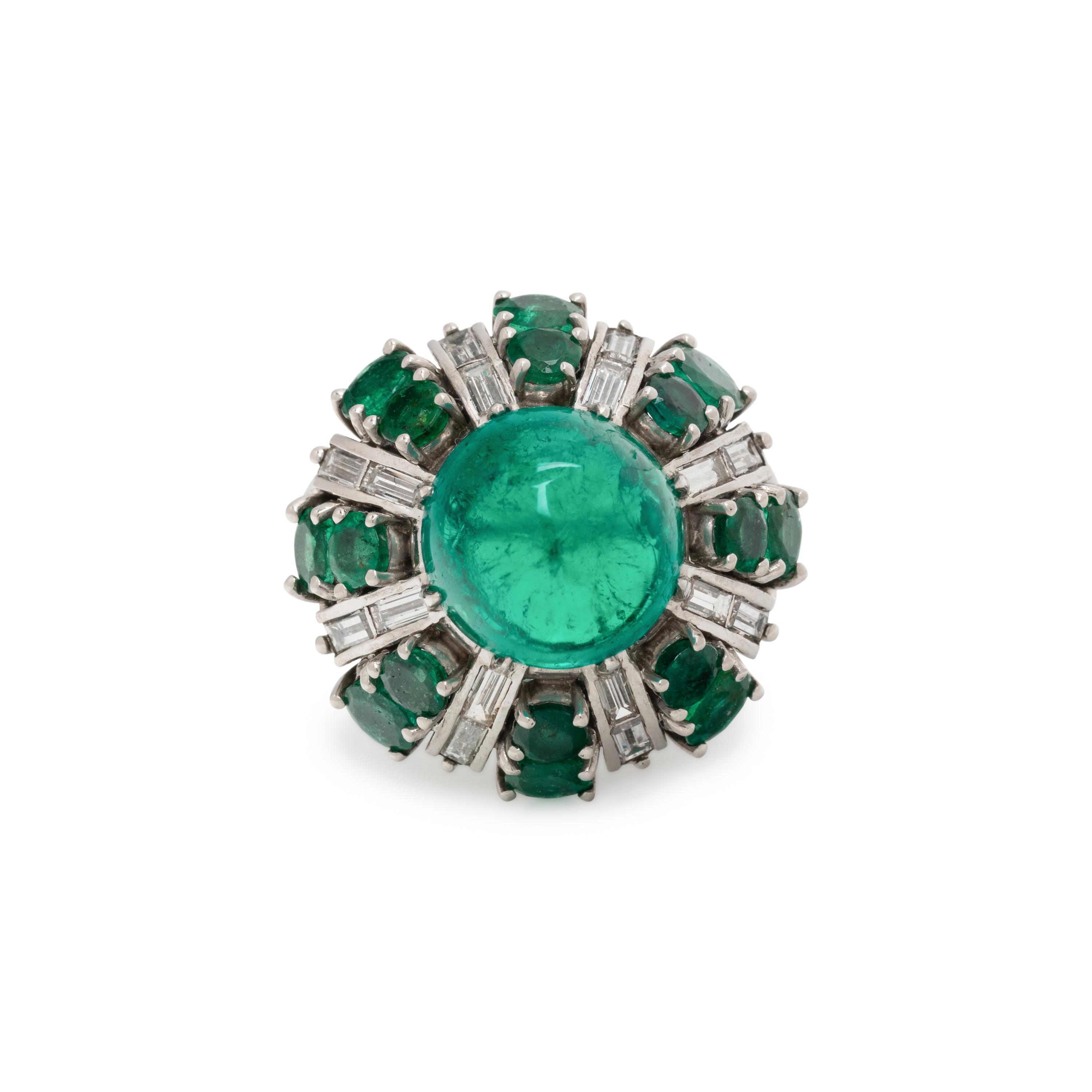 EMERALD AND DIAMOND RING