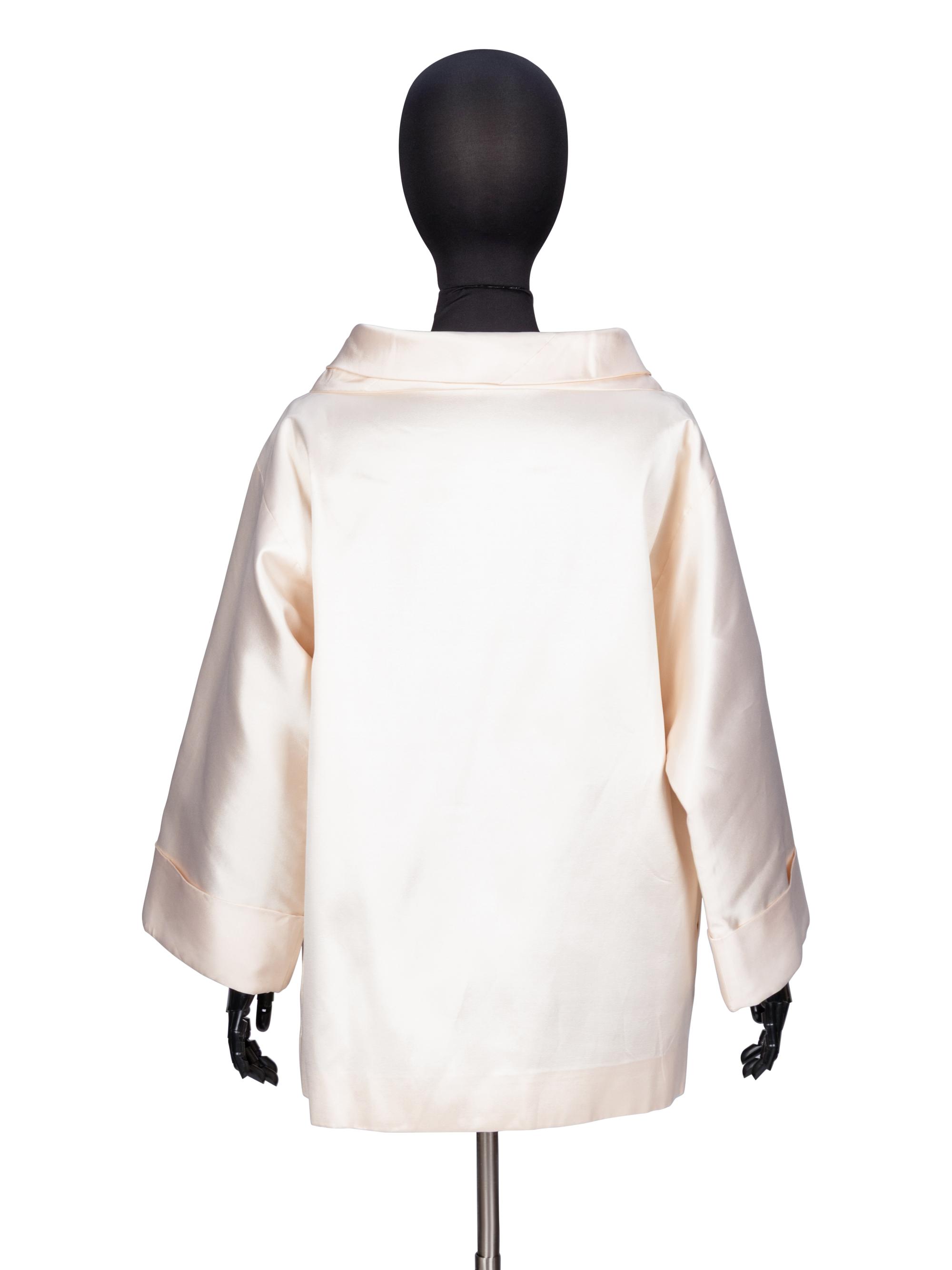 Carolyne Roehm, Cream High Neck Blouse