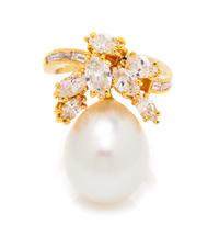 An 18 Karat Yellow Gold, Cultured South Sea Pearl and Diamond Ring, 8.00 dwts.