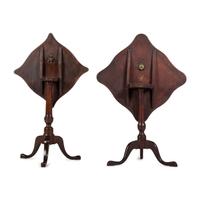 A Federal Figured Mahogany Handkerchief Tilt-Top Candlestand