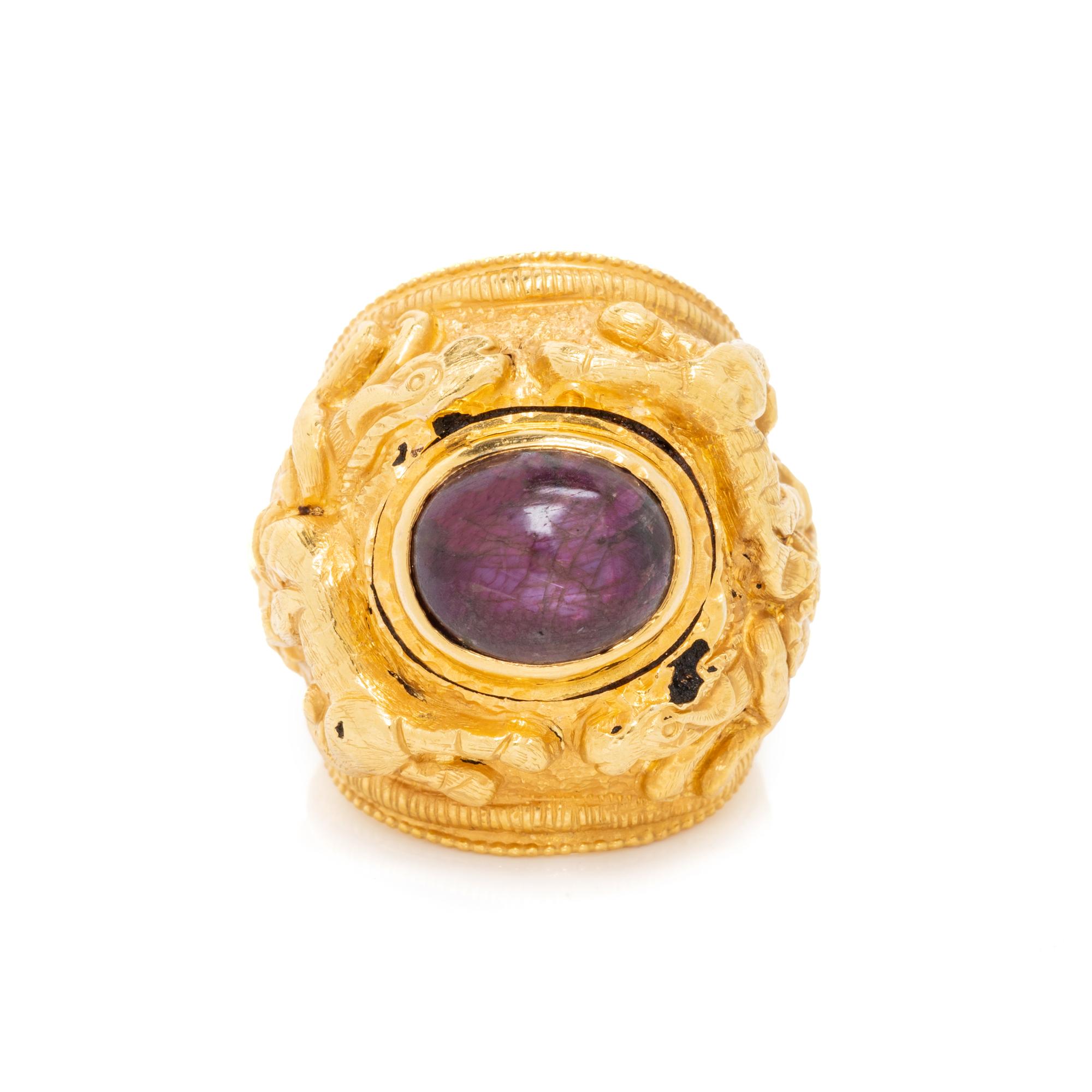 HIGH KARAT GOLD AND STAR RUBY RING