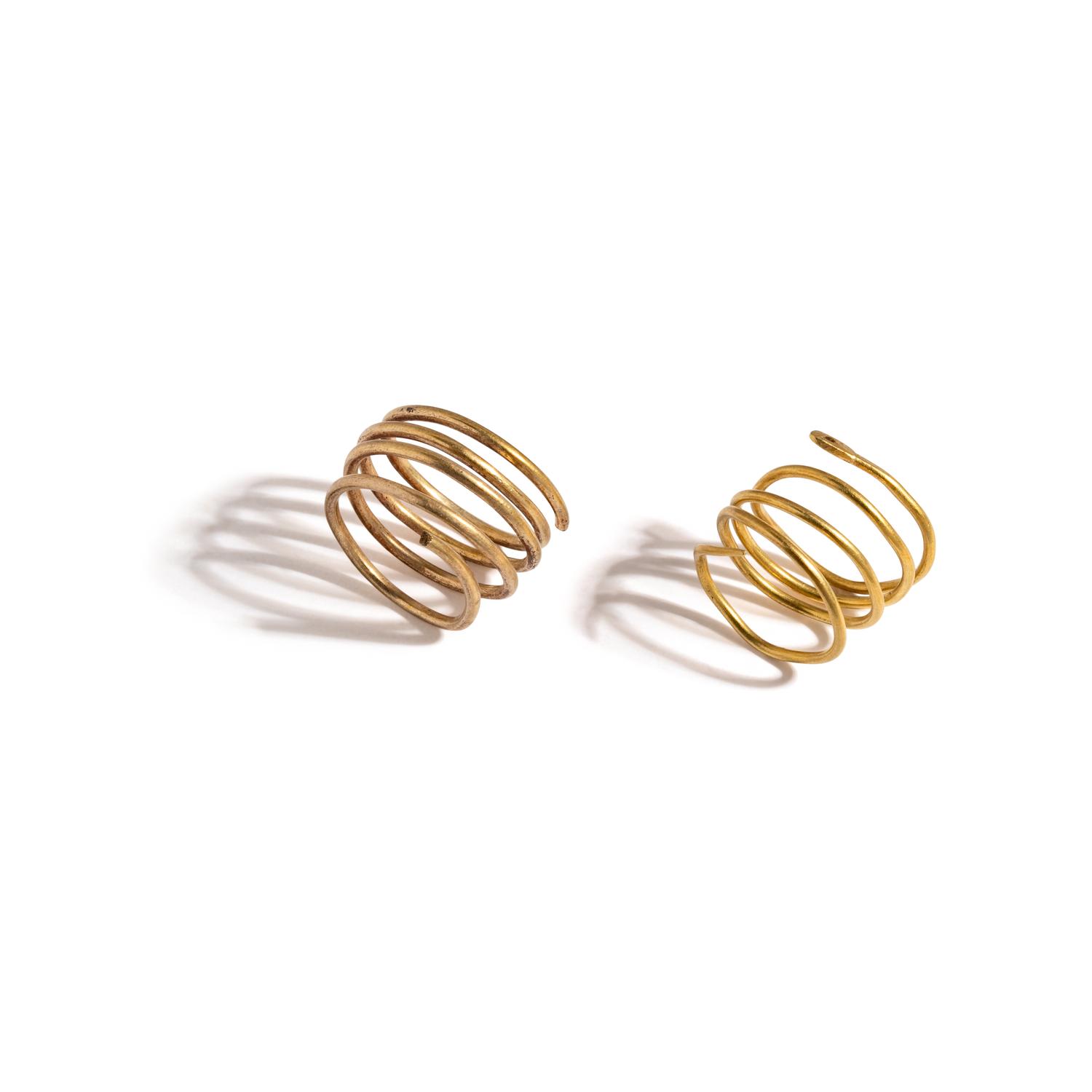 Two Near Eastern Gold Hair Rings