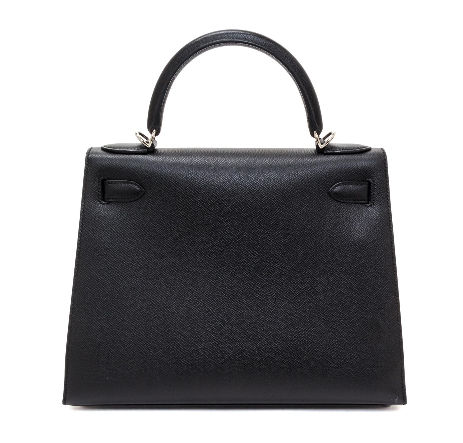 An Hermes Noir Epsom Sellier 28cm Kelly Handbag, 11" x 8.5" x 4".