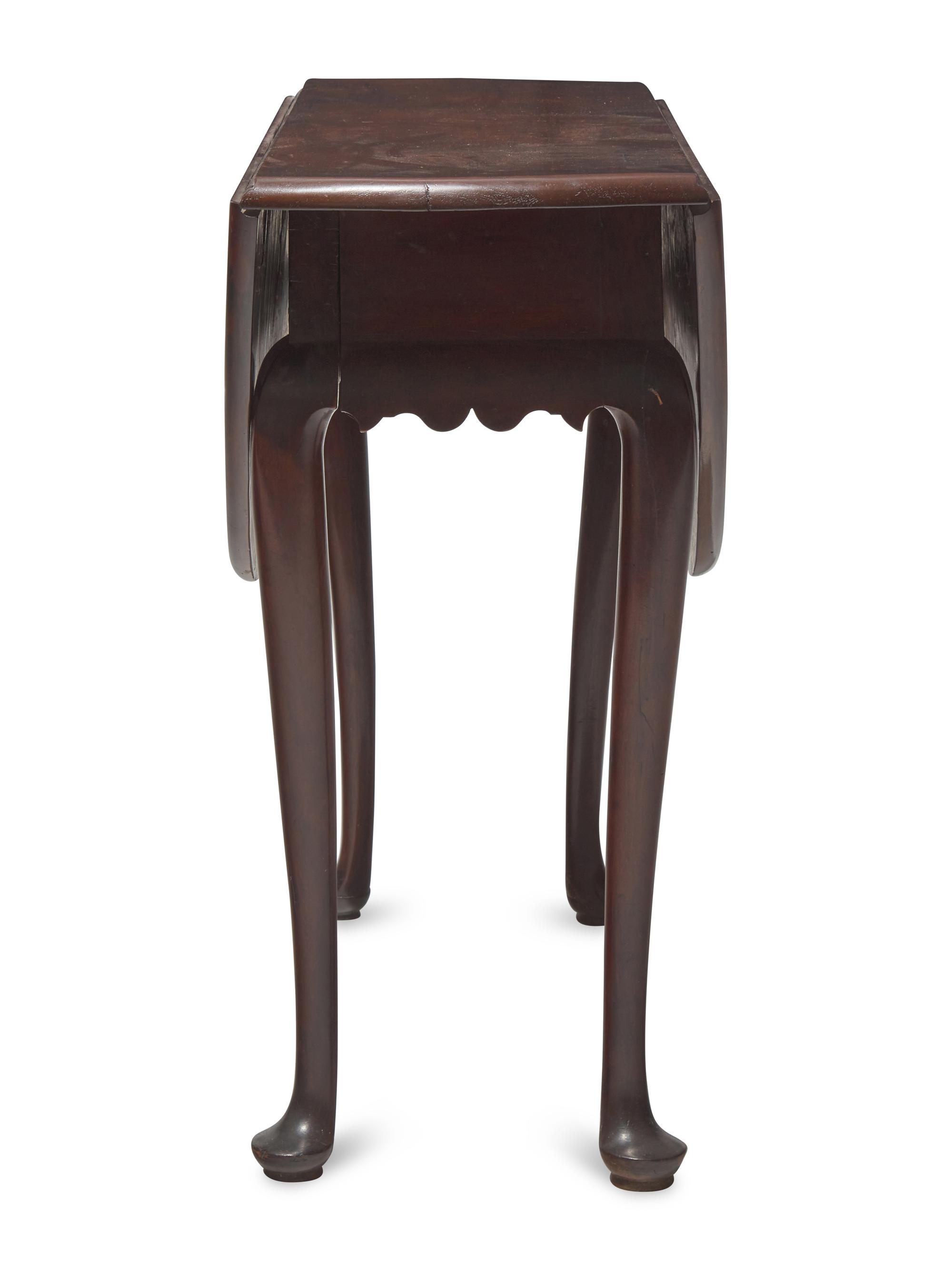 A Queen Anne Mahogany Drop-Leaf Tea Table, Massachusetts, Circa 1750