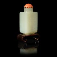 A Chinese White Jade Rectangular ‘Shou’ Character Snuff Bottle, 18th/19th Century — 清中期 白玉壽字紋鼻烟壺