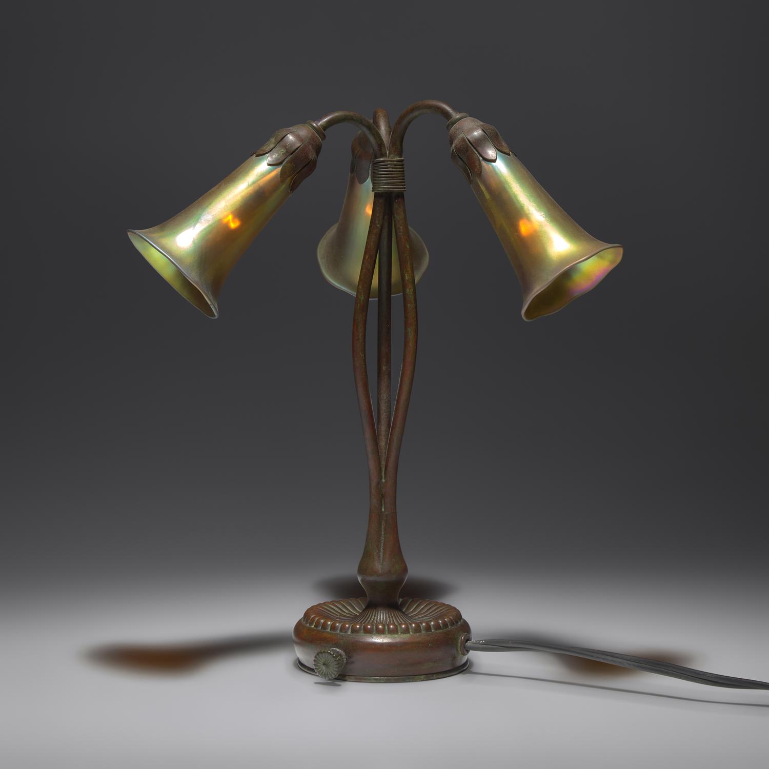 Lily Table Lamp