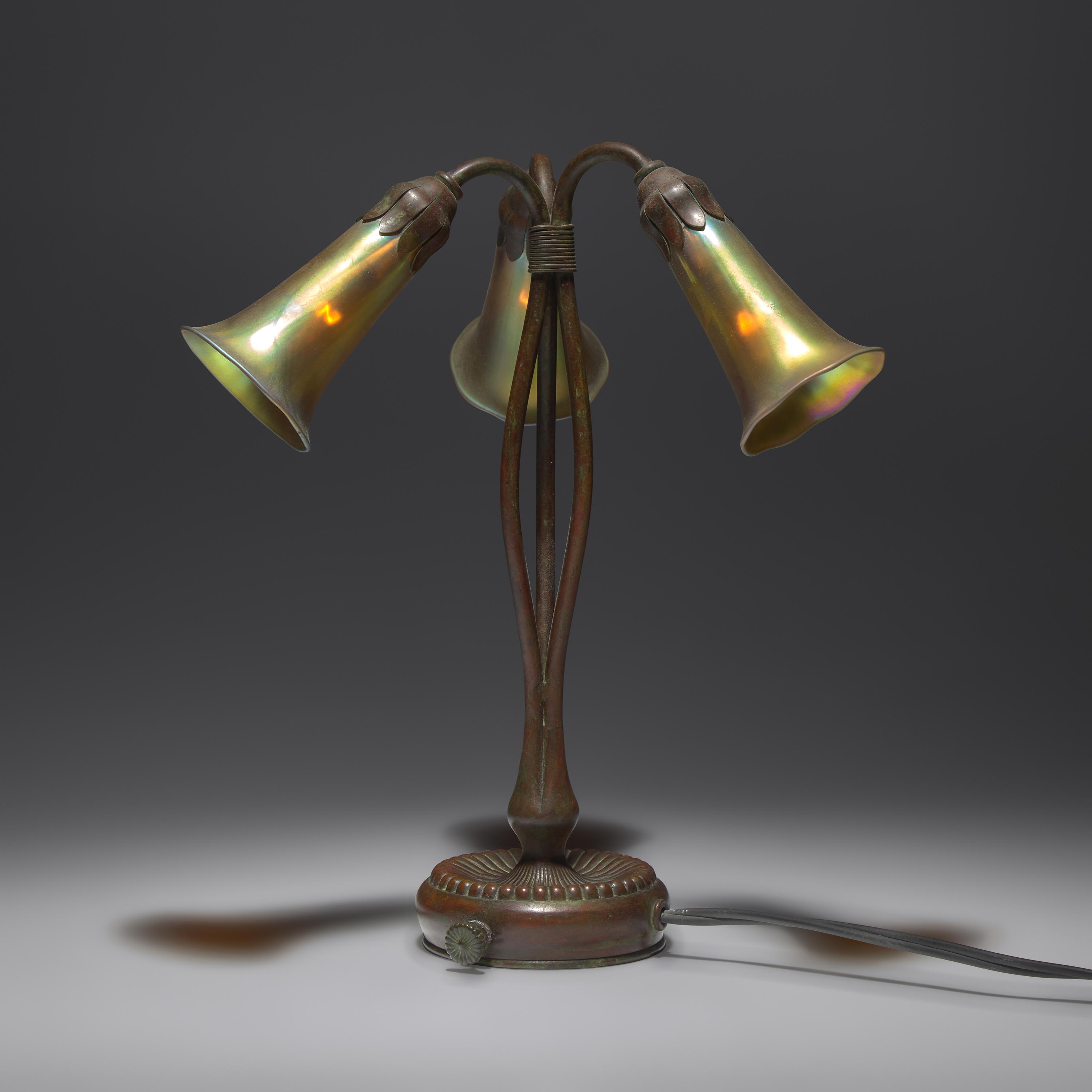 Lily Table Lamp