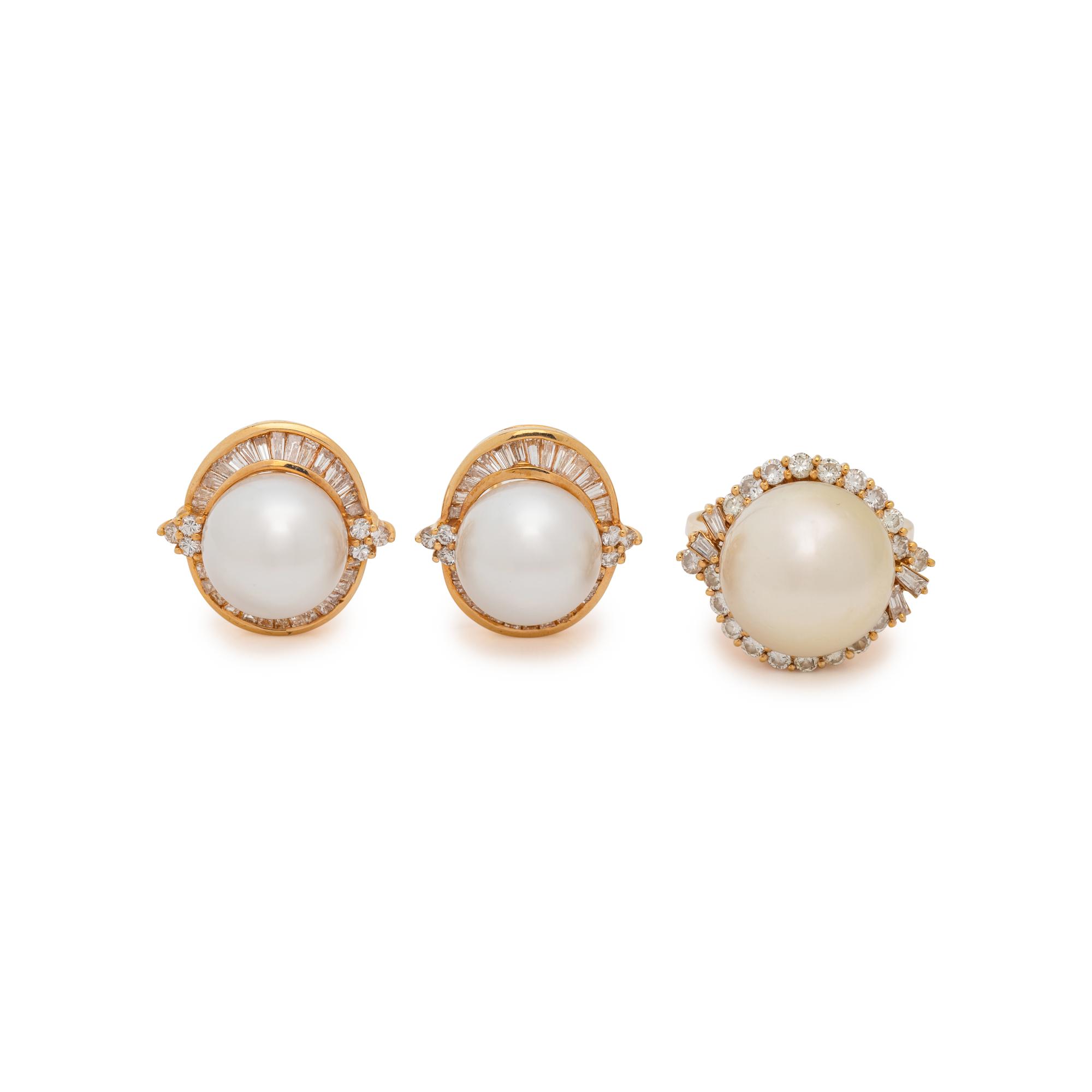 CULTURED PEARL AND DIAMOND SET