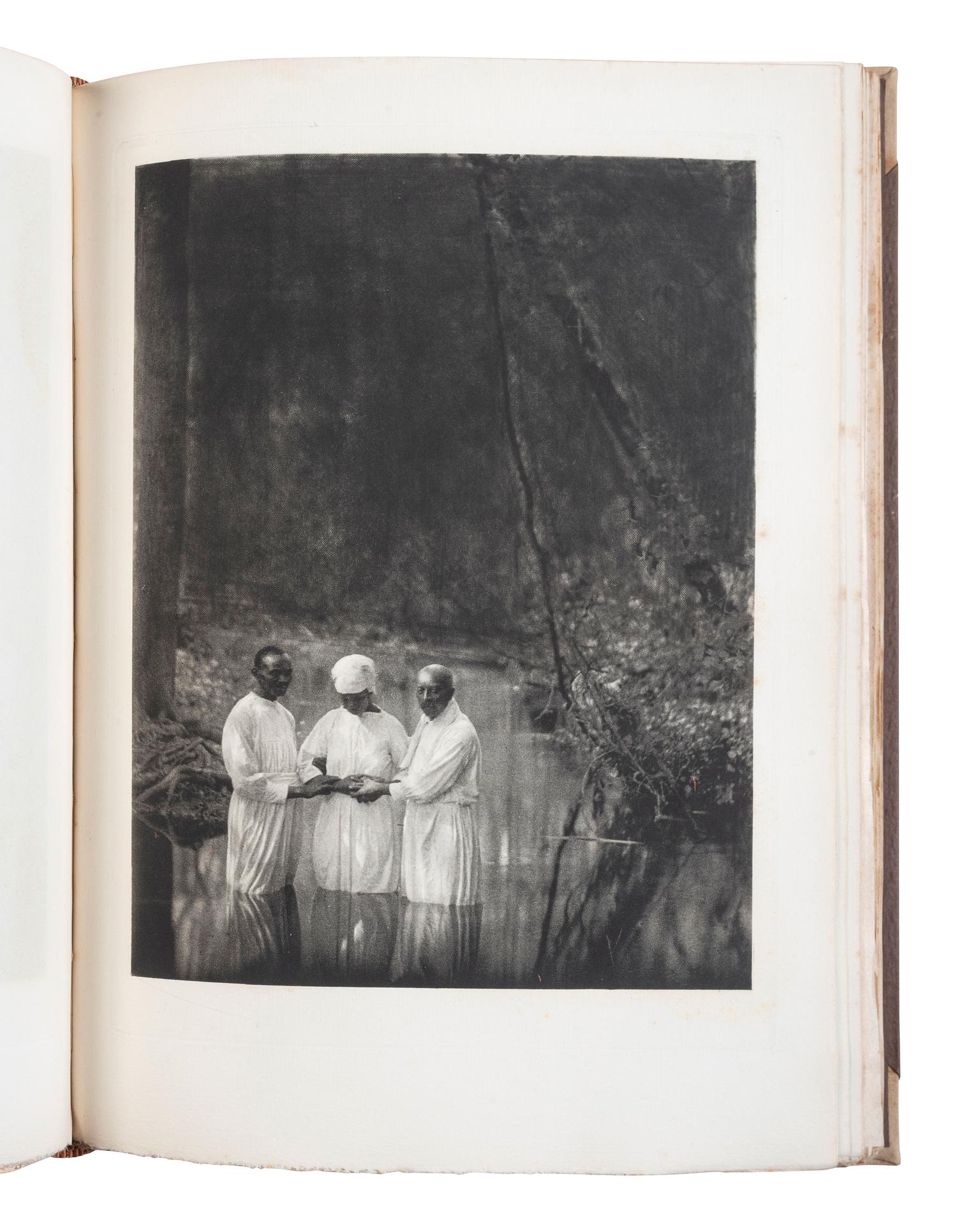 [ENSLAVEMENT]. ULMANN, Doris, and PETERKIN, Julia. Roll, Jordan, Roll. Text by Julia Peterkin. The Photographic Studies by Doris Ulmann. New York: Robert O. Ballou, 1933.