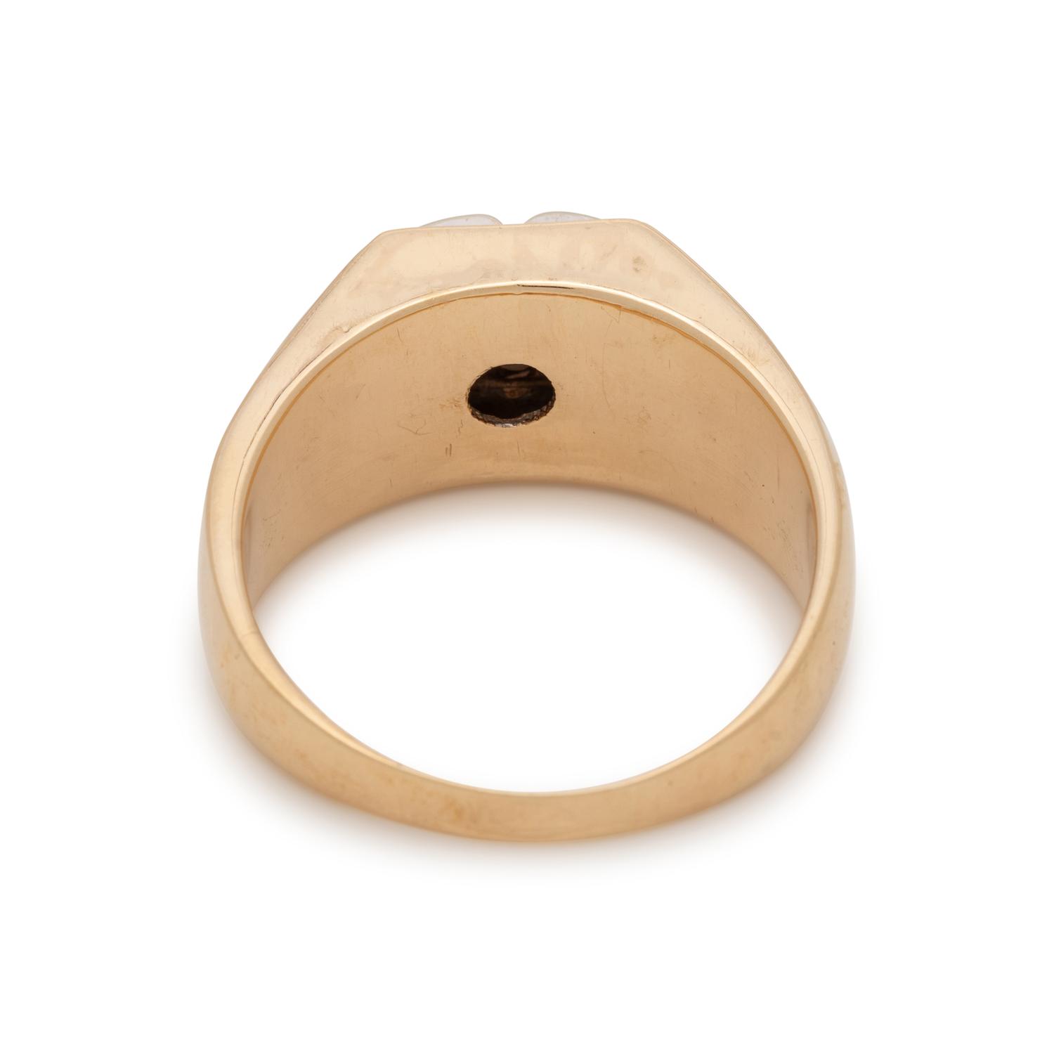 YELLOW GOLD AND CLARITY ENHANCED DIAMOND RING