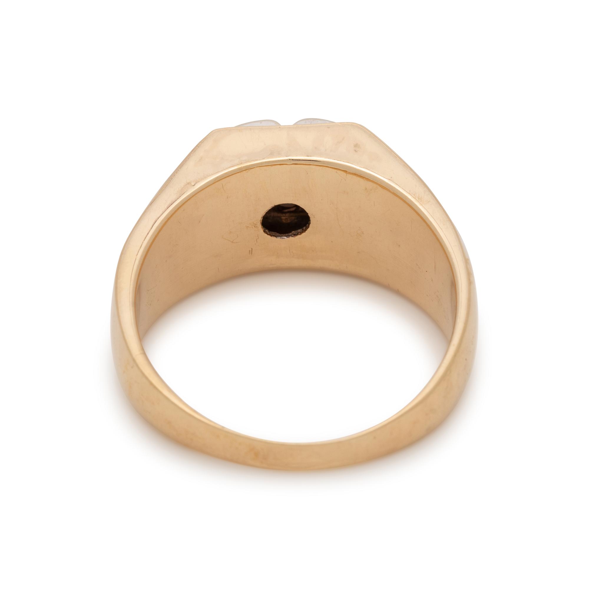 YELLOW GOLD AND CLARITY ENHANCED DIAMOND RING
