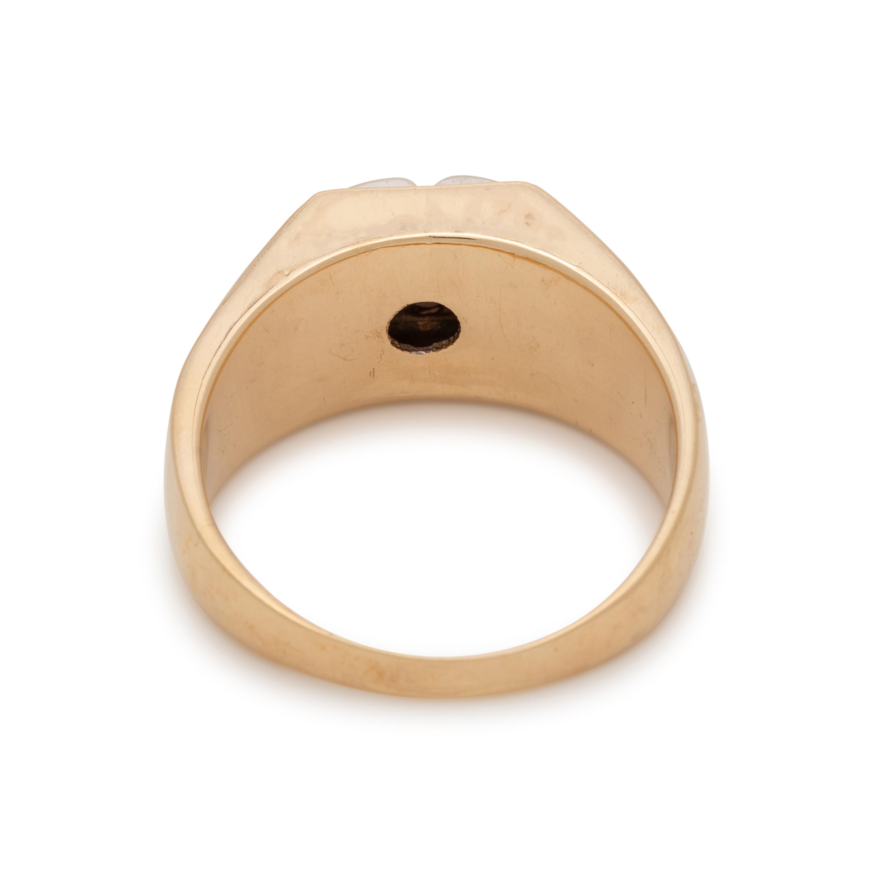 YELLOW GOLD AND CLARITY ENHANCED DIAMOND RING