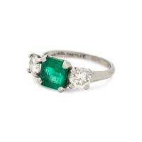 EMERALD AND DIAMOND RING