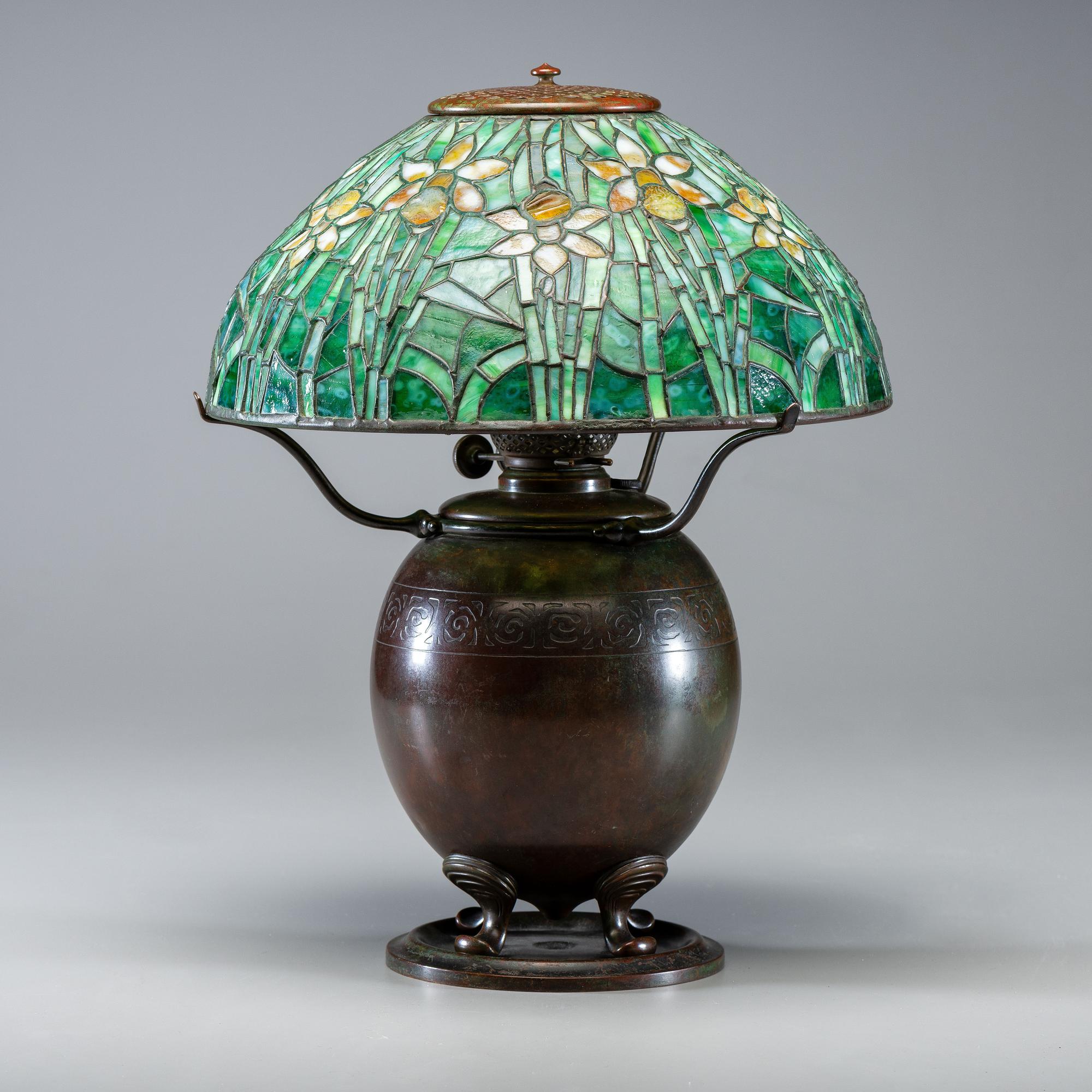 Daffodil Table Lamp
