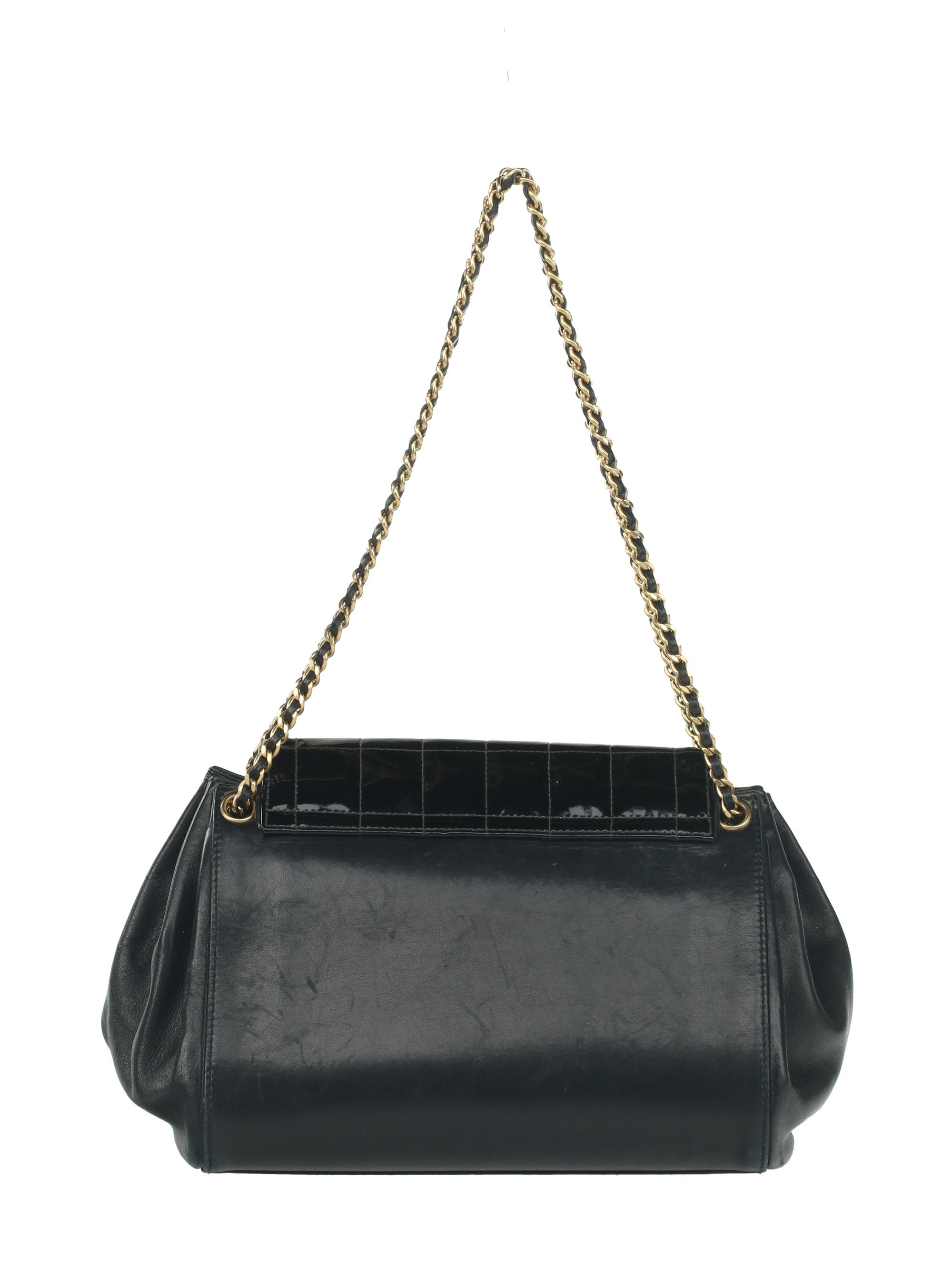 Chanel Chocolate Bar Accordion Bag in Black