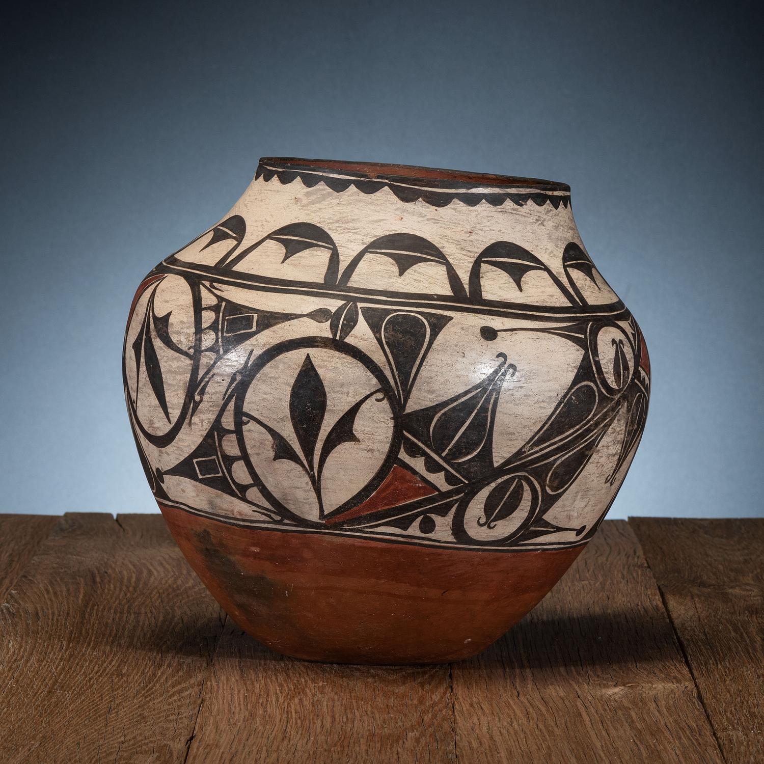 Zia Polychrome Pottery Jar, with Trios Design