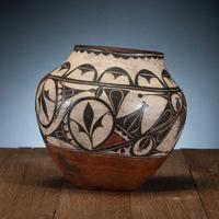 Zia Polychrome Pottery Jar, with Trios Design