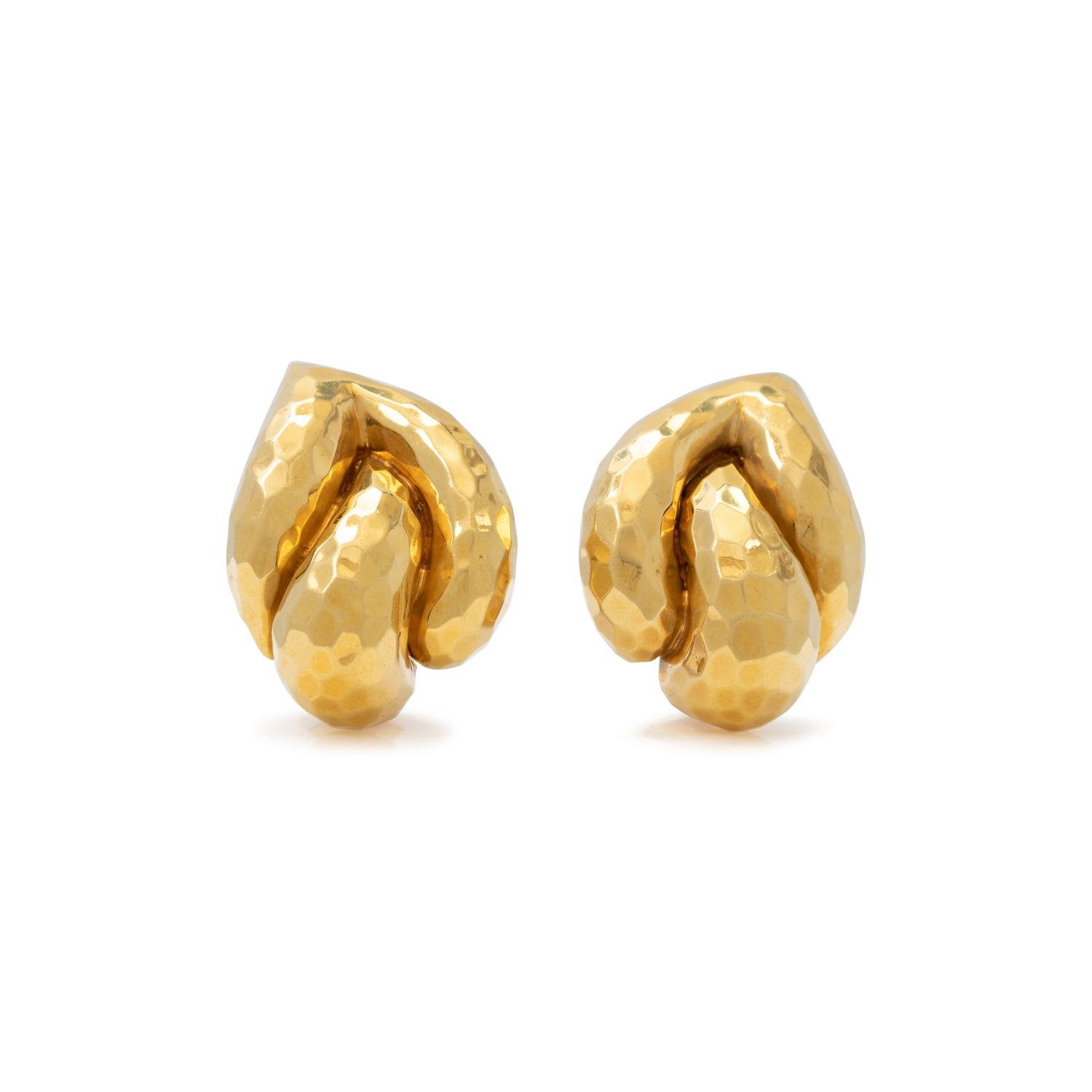 HENRY DUNAY, YELLOW GOLD EARCLIPS