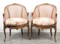 A Pair of Louis XV Style Walnut Corner Bergeres Height 34 1/2 x width 23 1/2 x depth 19 inches. — 20TH CENTURY