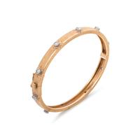 BUCCELLATI, YELLOW GOLD AND DIAMOND 'MACRI CLASSICA' BANGLE BRACELET