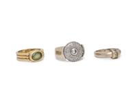 COLLECTION OF GOLD AND GEMSTONE RINGS