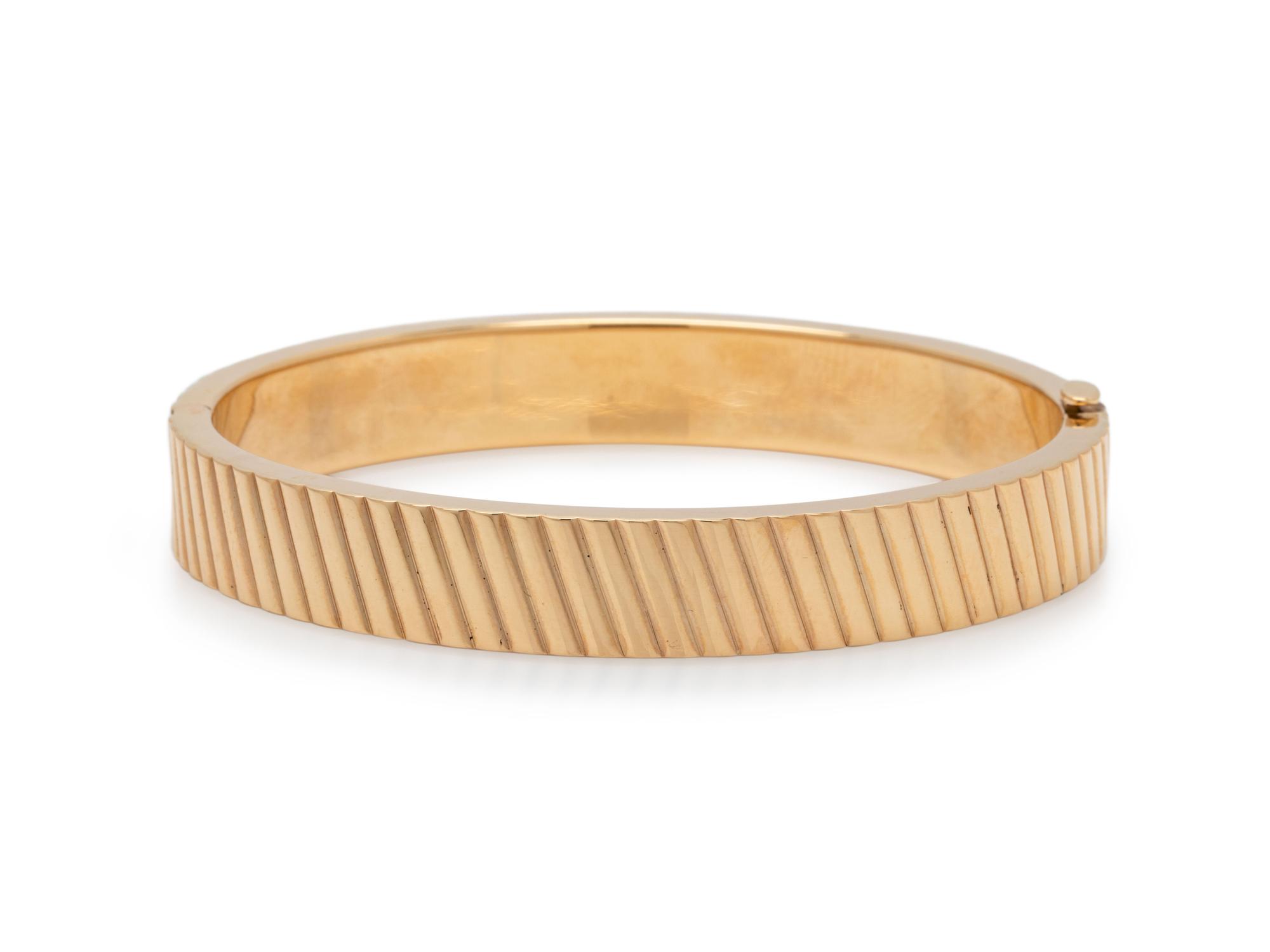 YELLOW GOLD BANGLE BRACELET