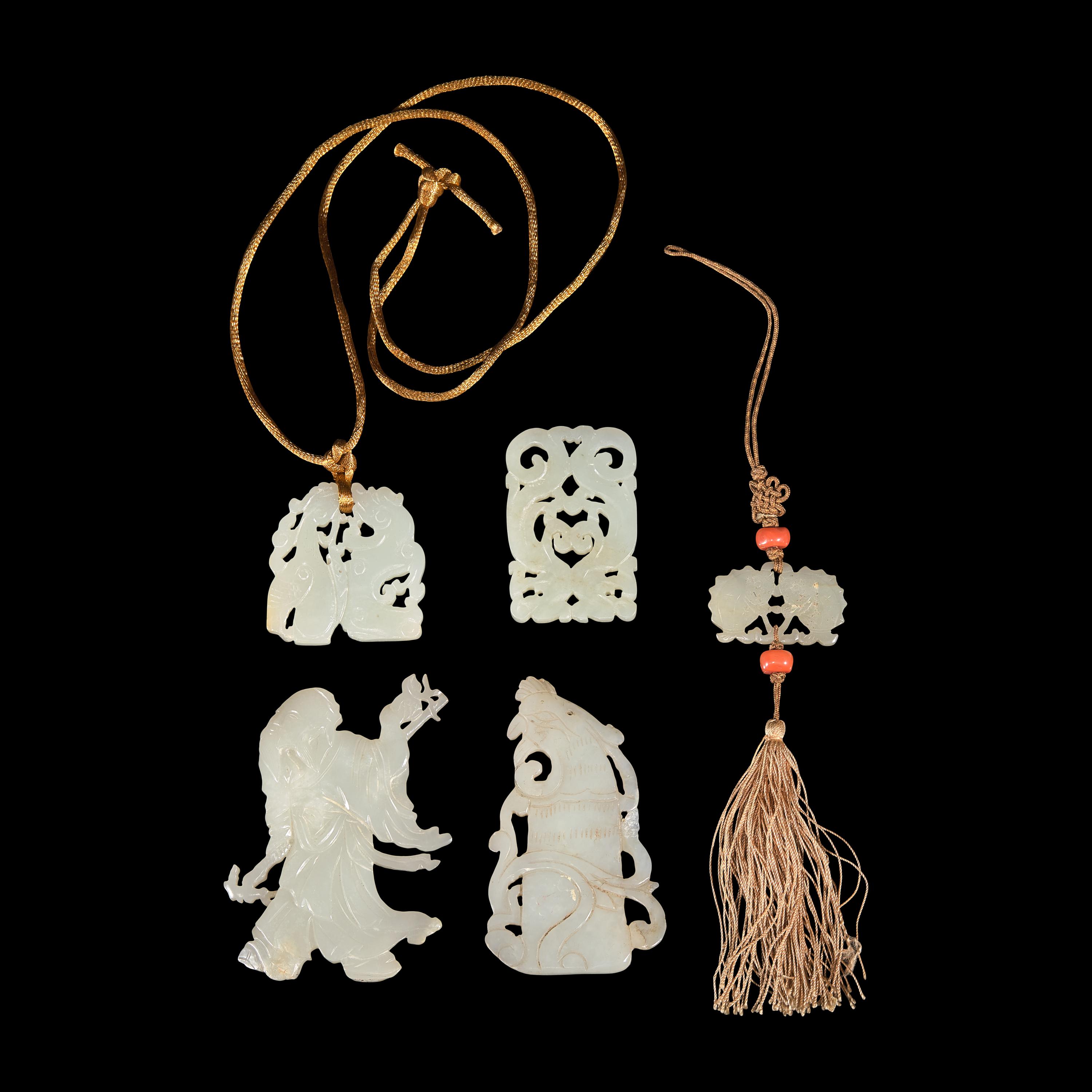 Five Chinese Jade Carvings, Qing Dynasty — 清 玉佩五枚