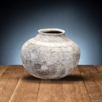 Anasazi Flagstaff Black-on-White Pottery Olla