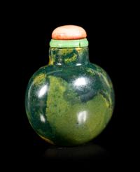 A Green Jasper Snuff Bottle