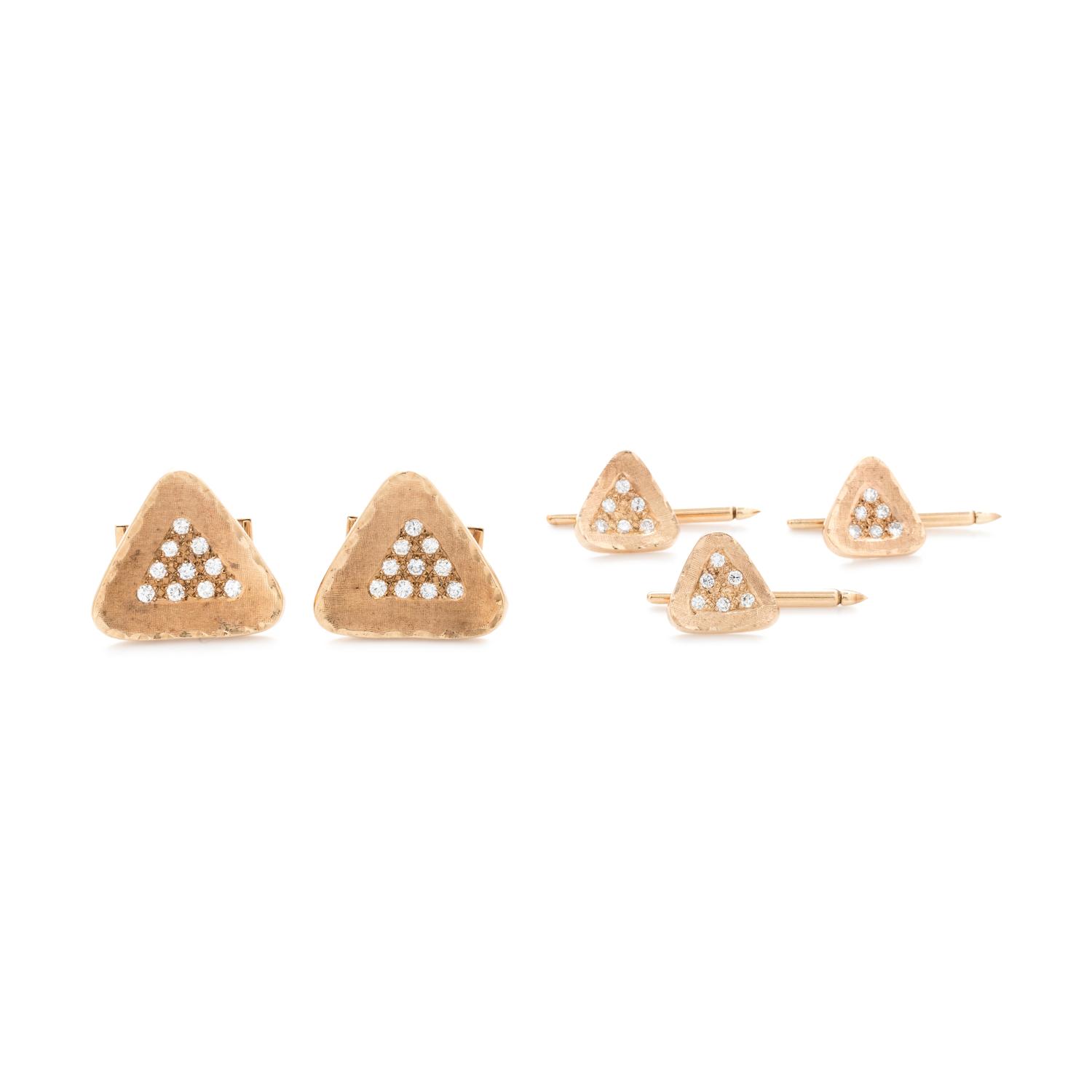 YELLOW GOLD AND DIAMOND DRESS SET