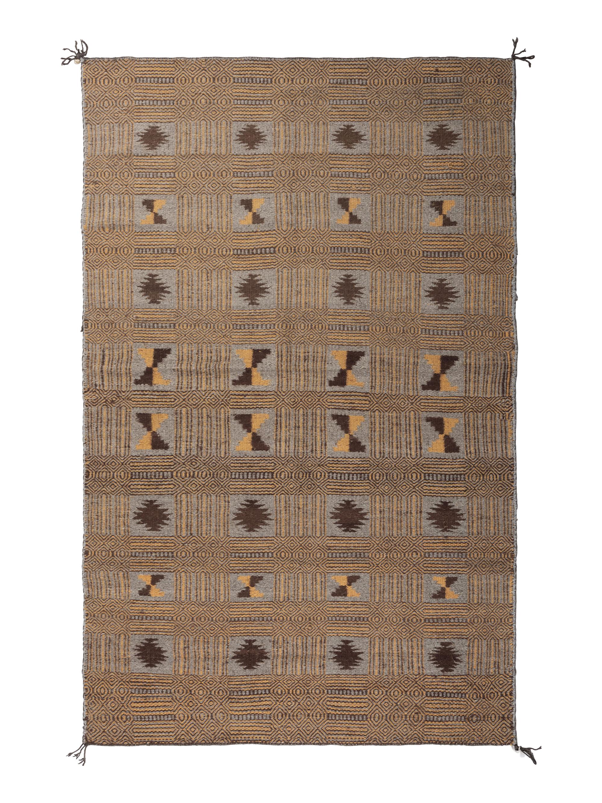 Navajo Double-Sided Twill Weave / Rug