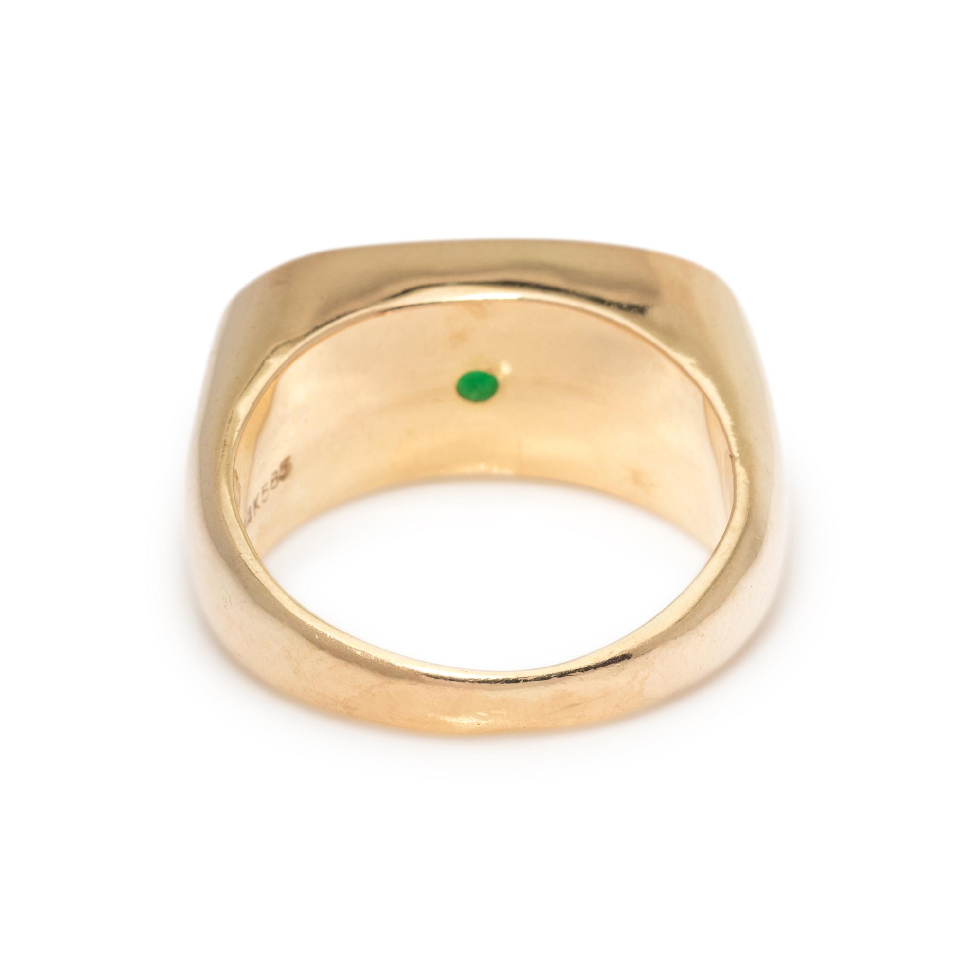 YELLOW GOLD AND JADE RING