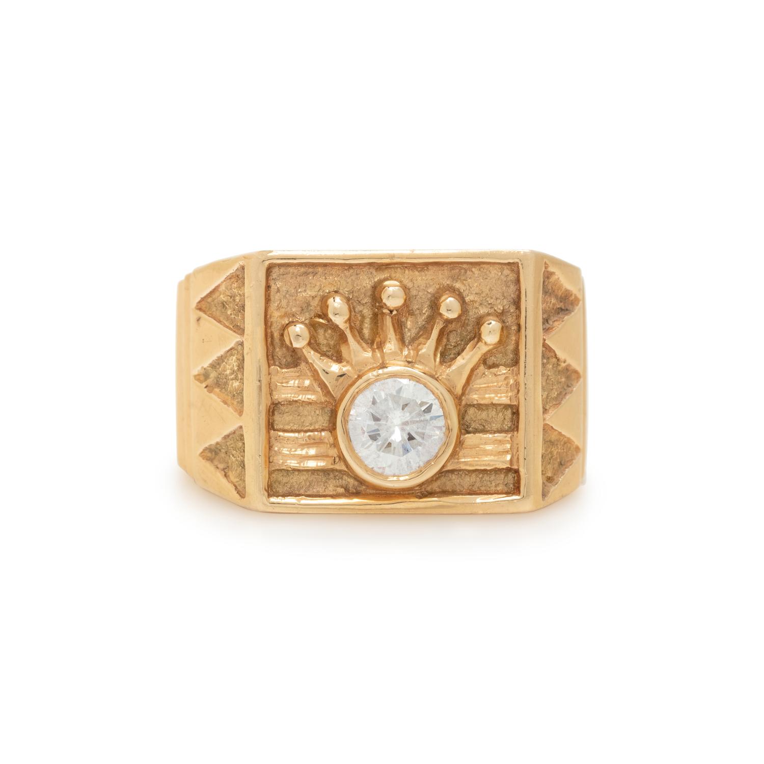 YELLOW GOLD AND DIAMOND RING