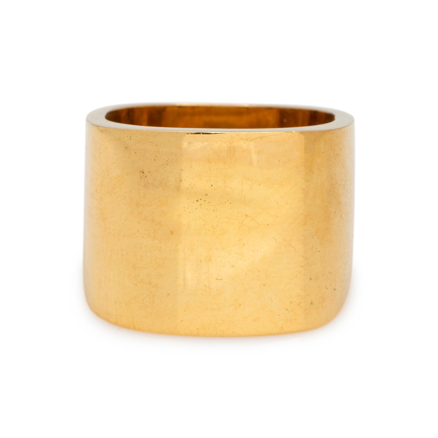 YELLOW GOLD RING