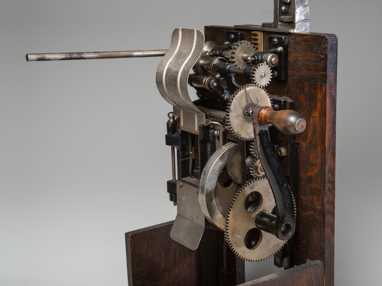 An Edison Projecting Kinetoscope, No. 5970