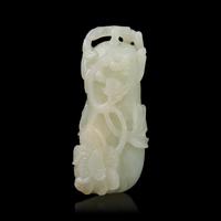 A Small Chinese White Jade Gourd Form Pendant, Qing Dynasty 清 白玉 瓜瓞延綿佩
