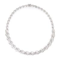 A 22 Karat White Gold Necklace, 21.00 dwts.