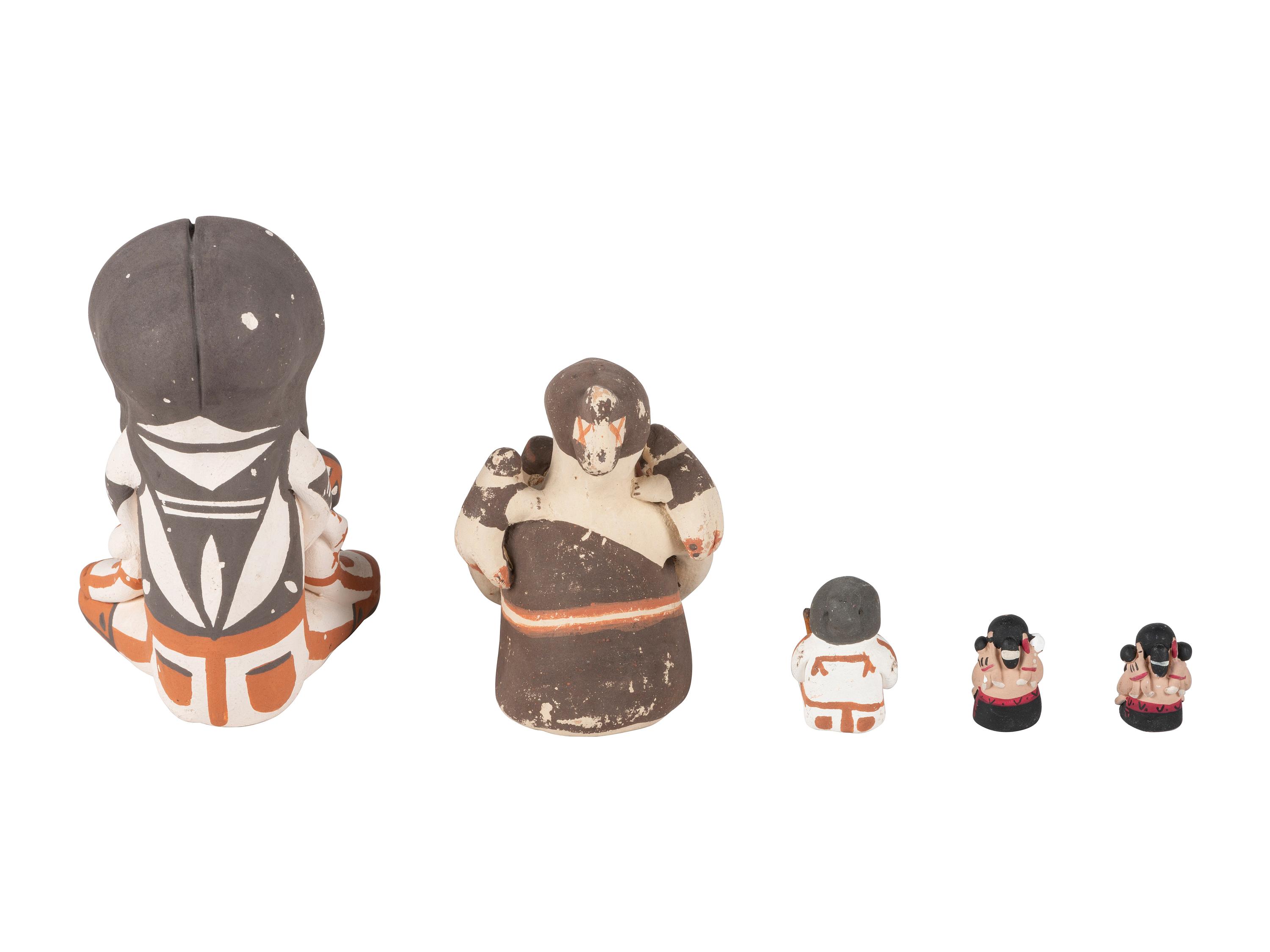 Acoma and Southwestern-style Storytellers and Figures