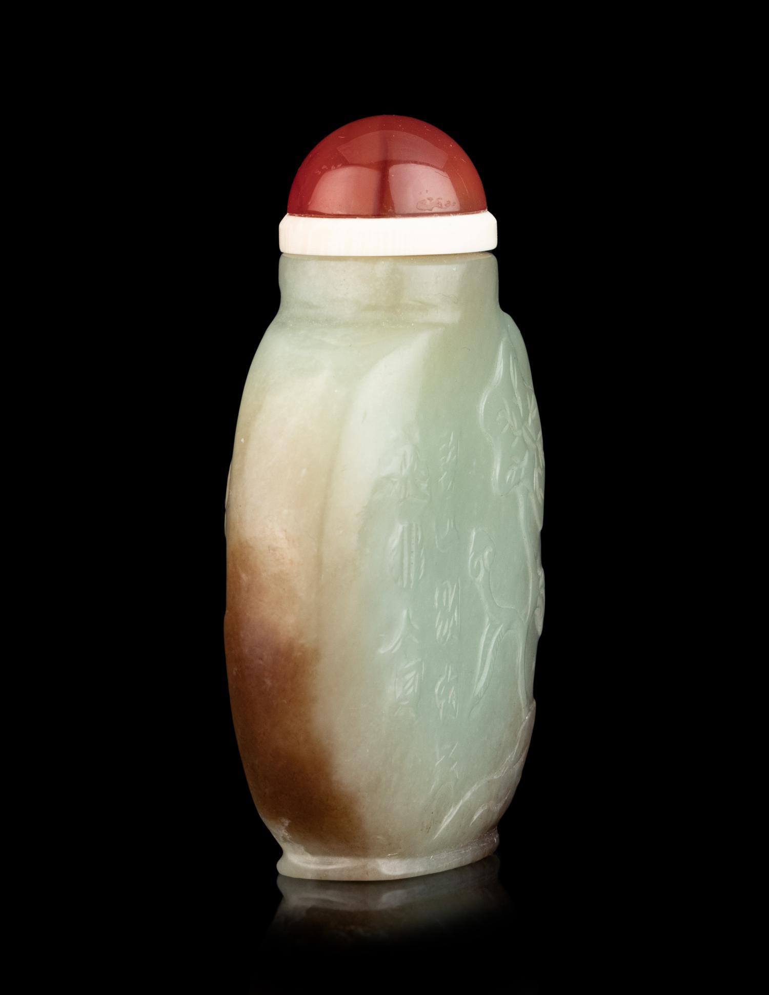 A Chinese Russet and Celadon Jade Snuff Bottle