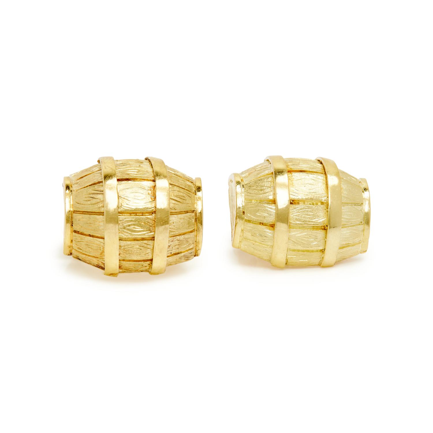 YELLOW GOLD BARREL CUFFLINKS