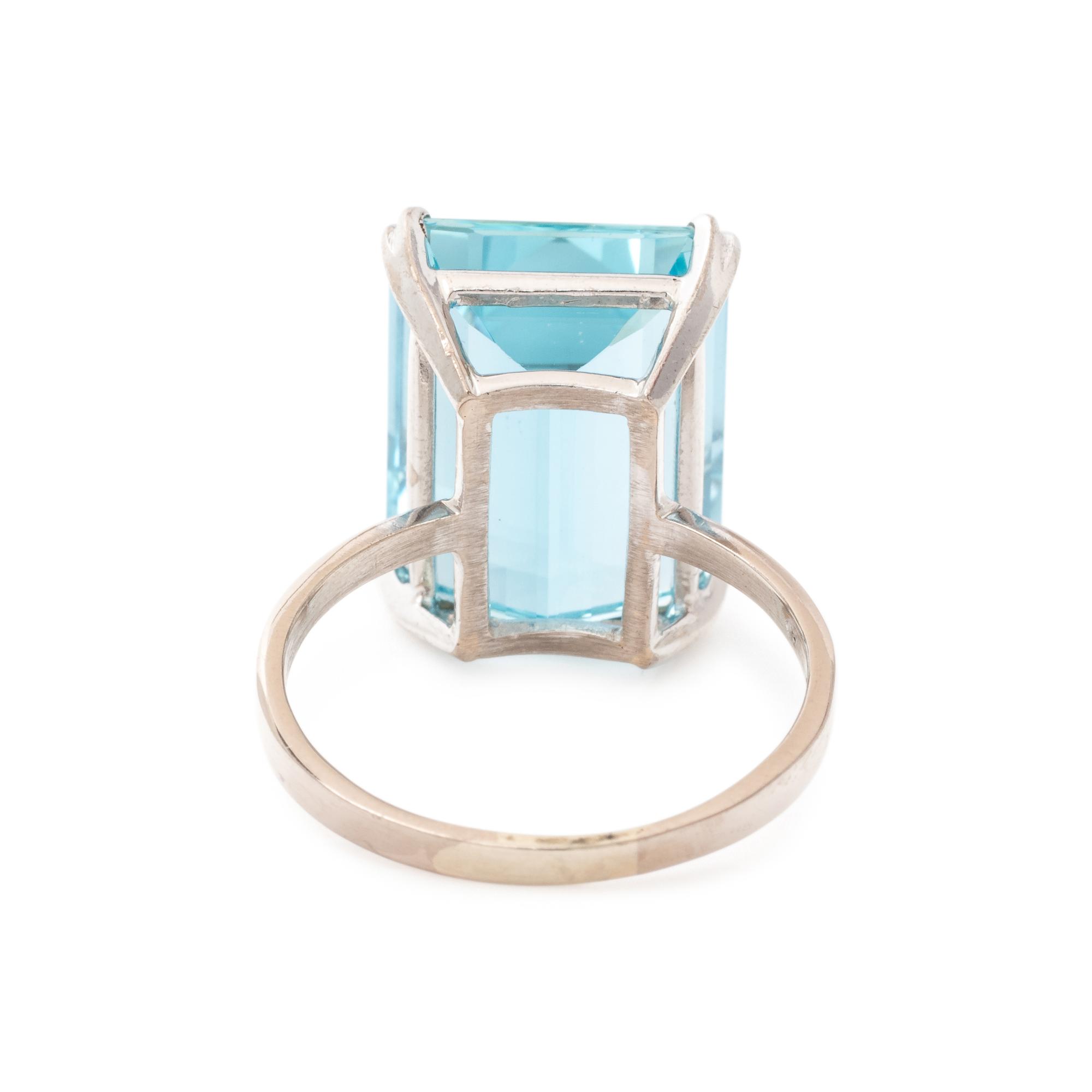 AQUAMARINE RING